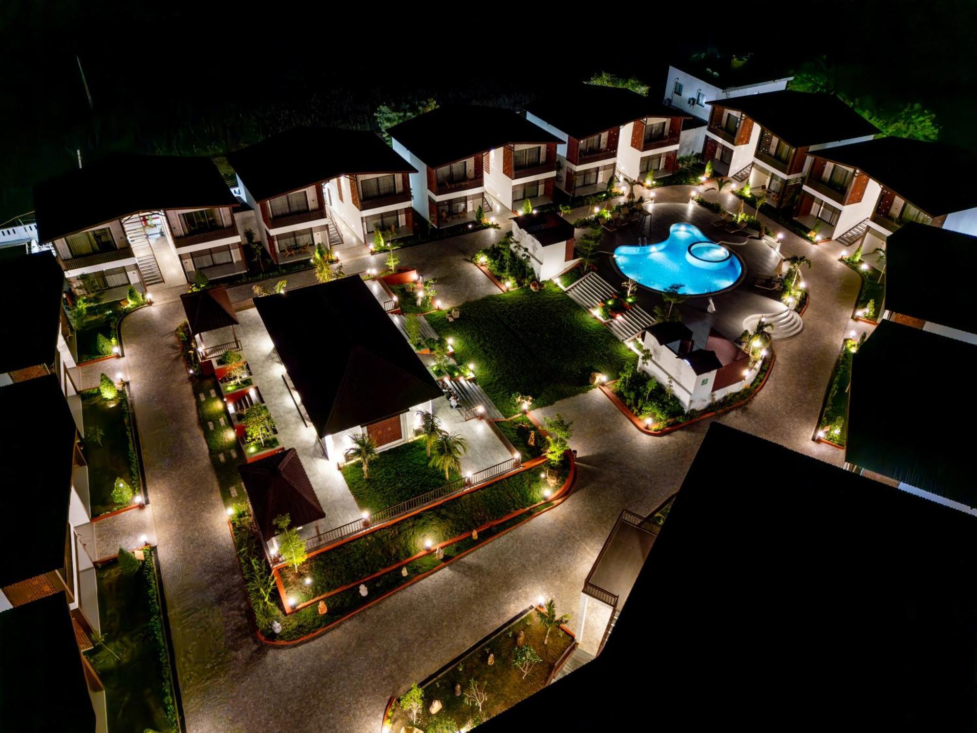 Evoke Dholavira Hotel Exterior photo