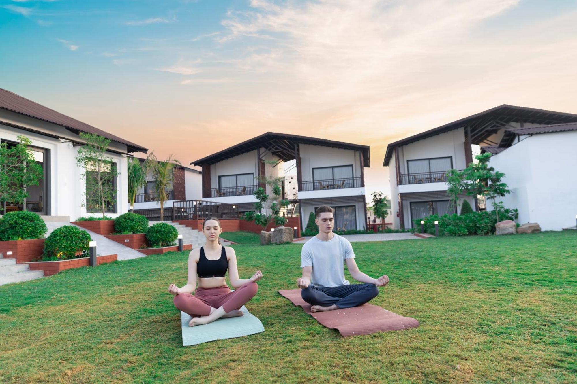 Evoke Dholavira Hotel Exterior photo
