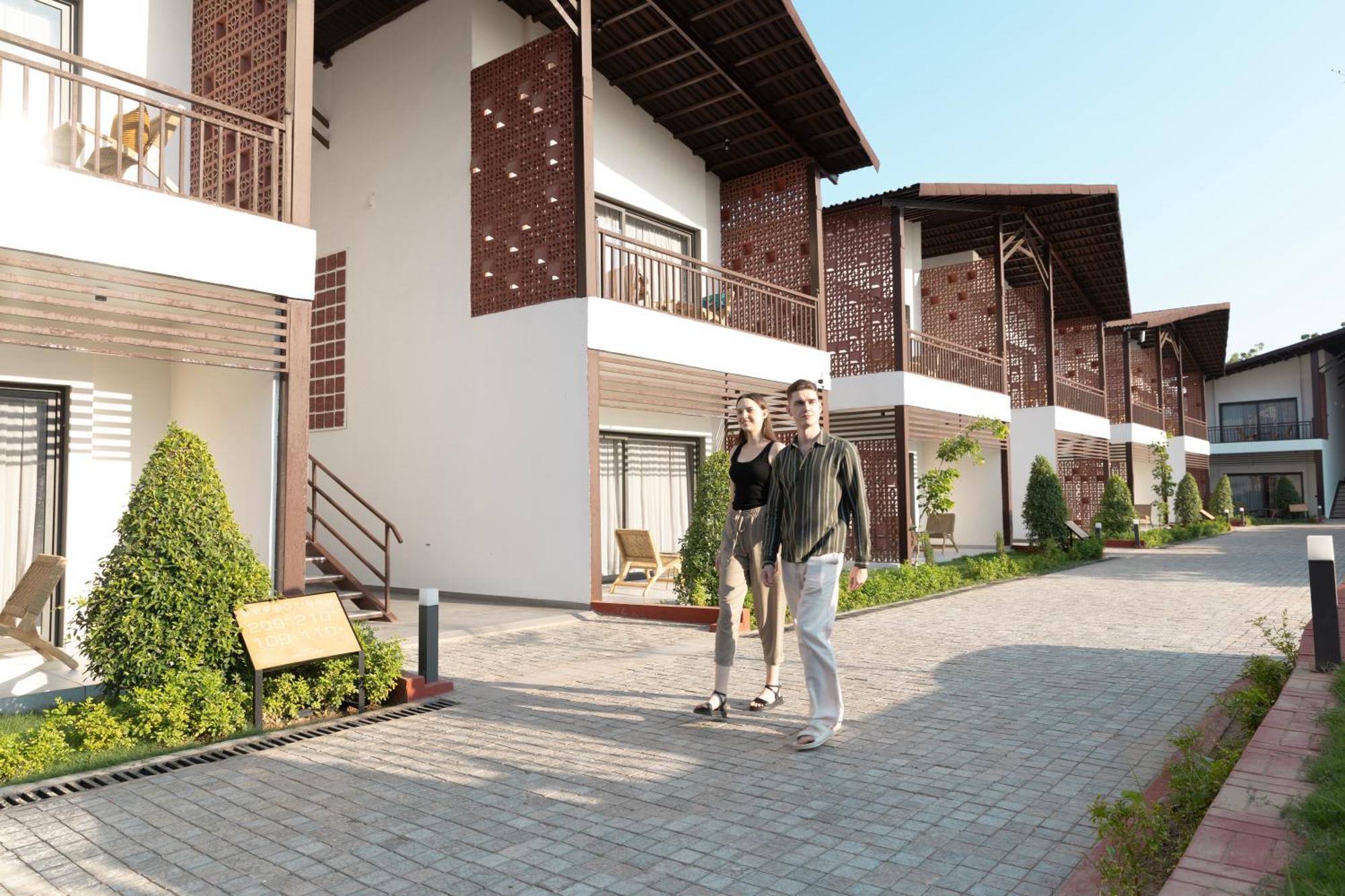 Evoke Dholavira Hotel Exterior photo