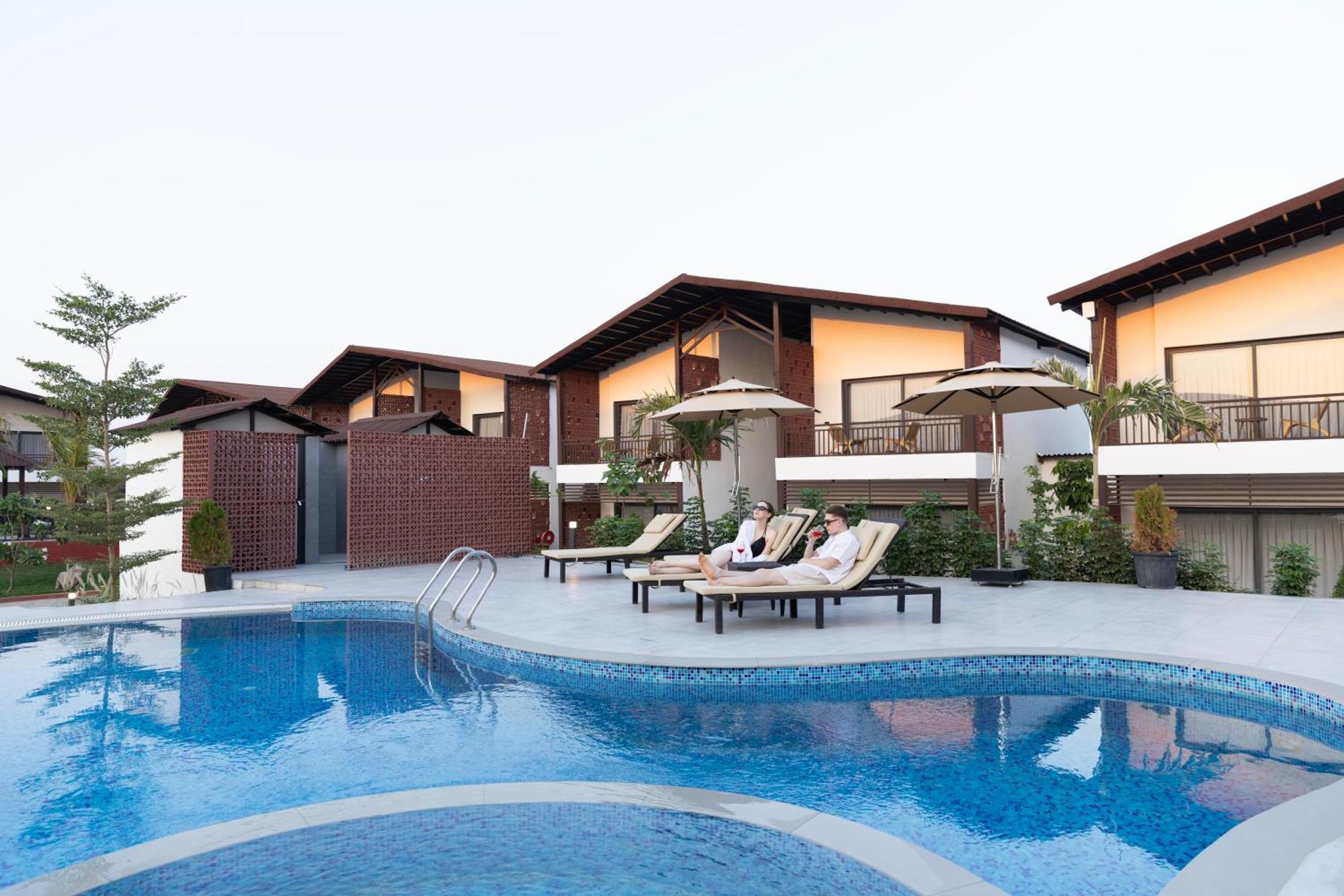 Evoke Dholavira Hotel Exterior photo